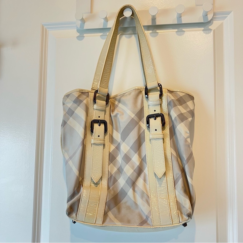 Authentic Burberry Cream/Blue check Nylon/ Leather Tote Bag